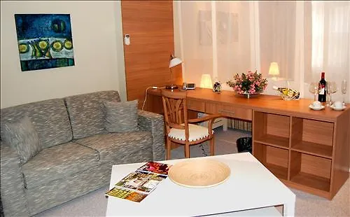 ベッド・アンド・ブレックファスト Istiklal 3*